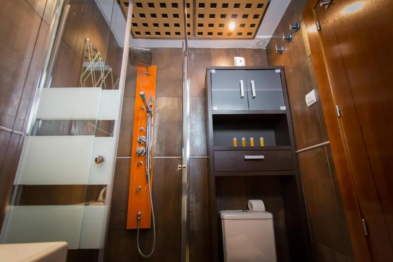 Holidays2Malaga Carreteria Apartment