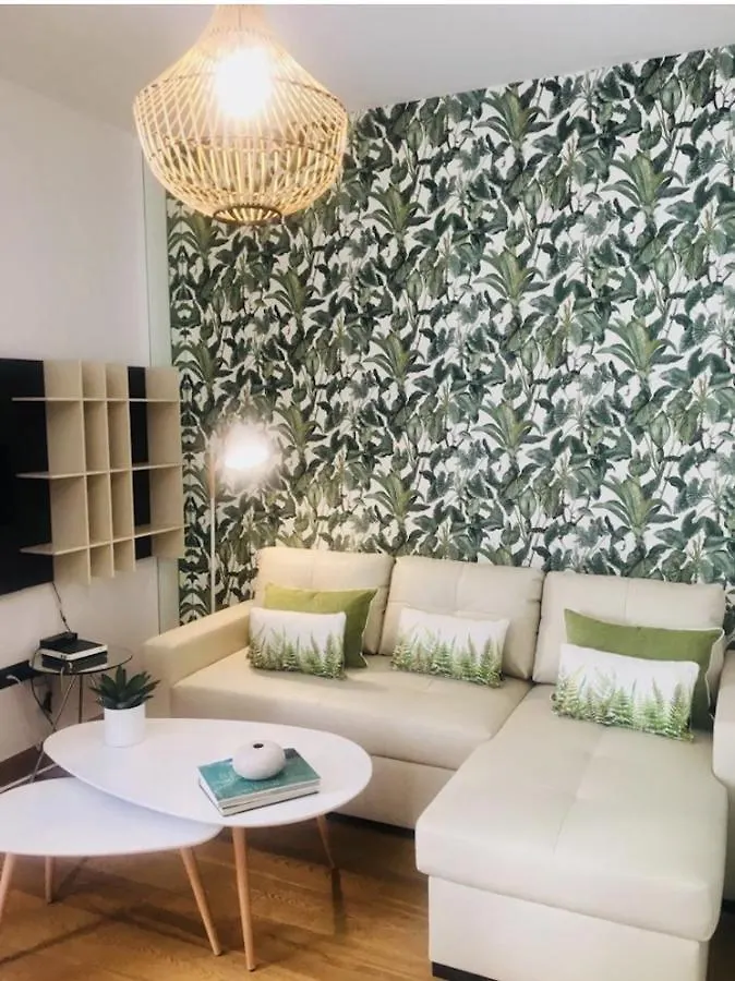 Holidays2Malaga Carreteria Apartment 0*, Malaga