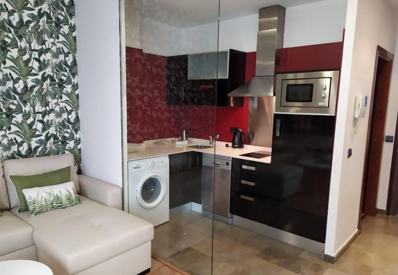 Holidays2Malaga Carreteria Apartment